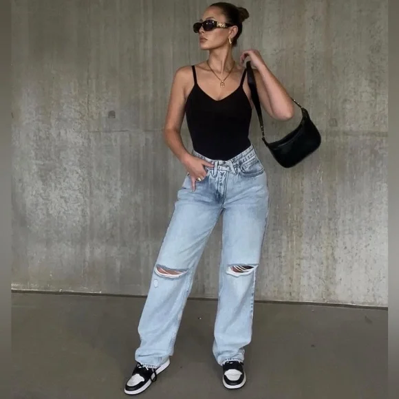 GOOD AMERICAN Good 90’s Relaxed Jeans - Picture 8 of 10